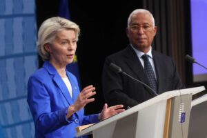 Nuovi veti anti Mosca dall’Unione, che ora spinge sugli asset russi