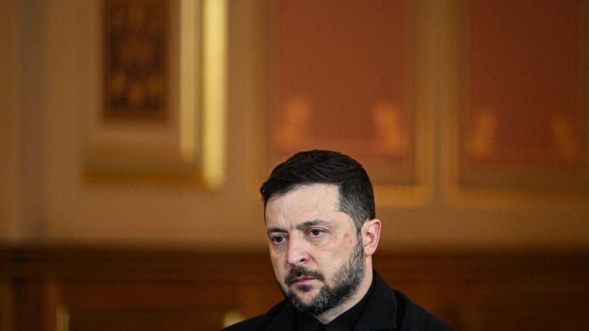 «Beni congelati e altri supermissili». A Zelensky promesse da marinai