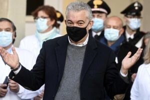 Dietro gli attacchi di Pd e M5s alla Gdf c’è l’imbarazzo per le indagini su Arcuri