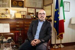 Nasce il colosso dei satelliti Ue, ma ora c’è da capire chi comanda