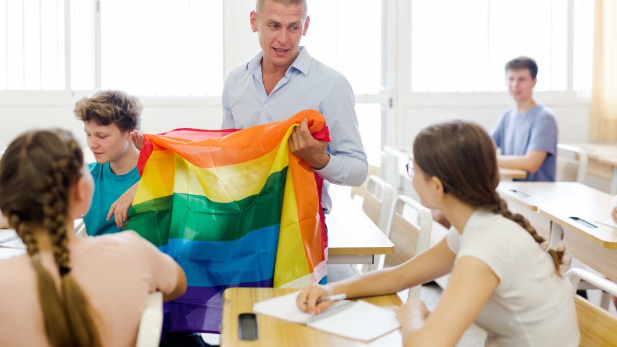 «Lezioni» di gender nelle scuole, ripensateci