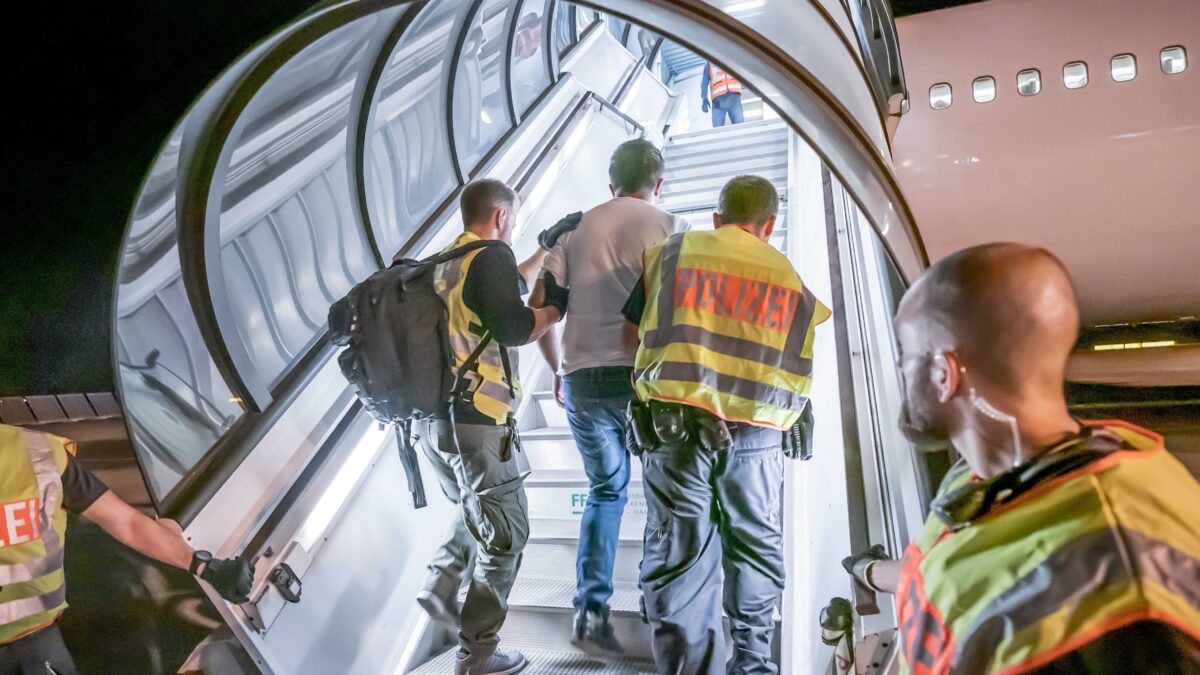 Venti Stati all’Ue: «Rimpatriare gli afgani»